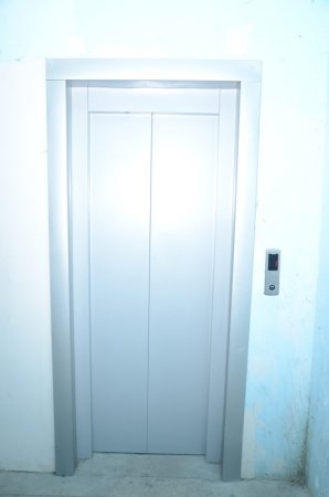 Bakıya yeni liftlər gətirilib - Foto